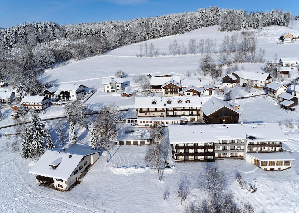 Hotel der Bäume Drachselsried Exterior foto
